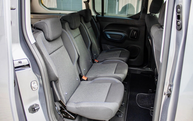 Peugeot Rifter cena 250500 przebieg: 10, rok produkcji 2024 z Sompolno małe 301